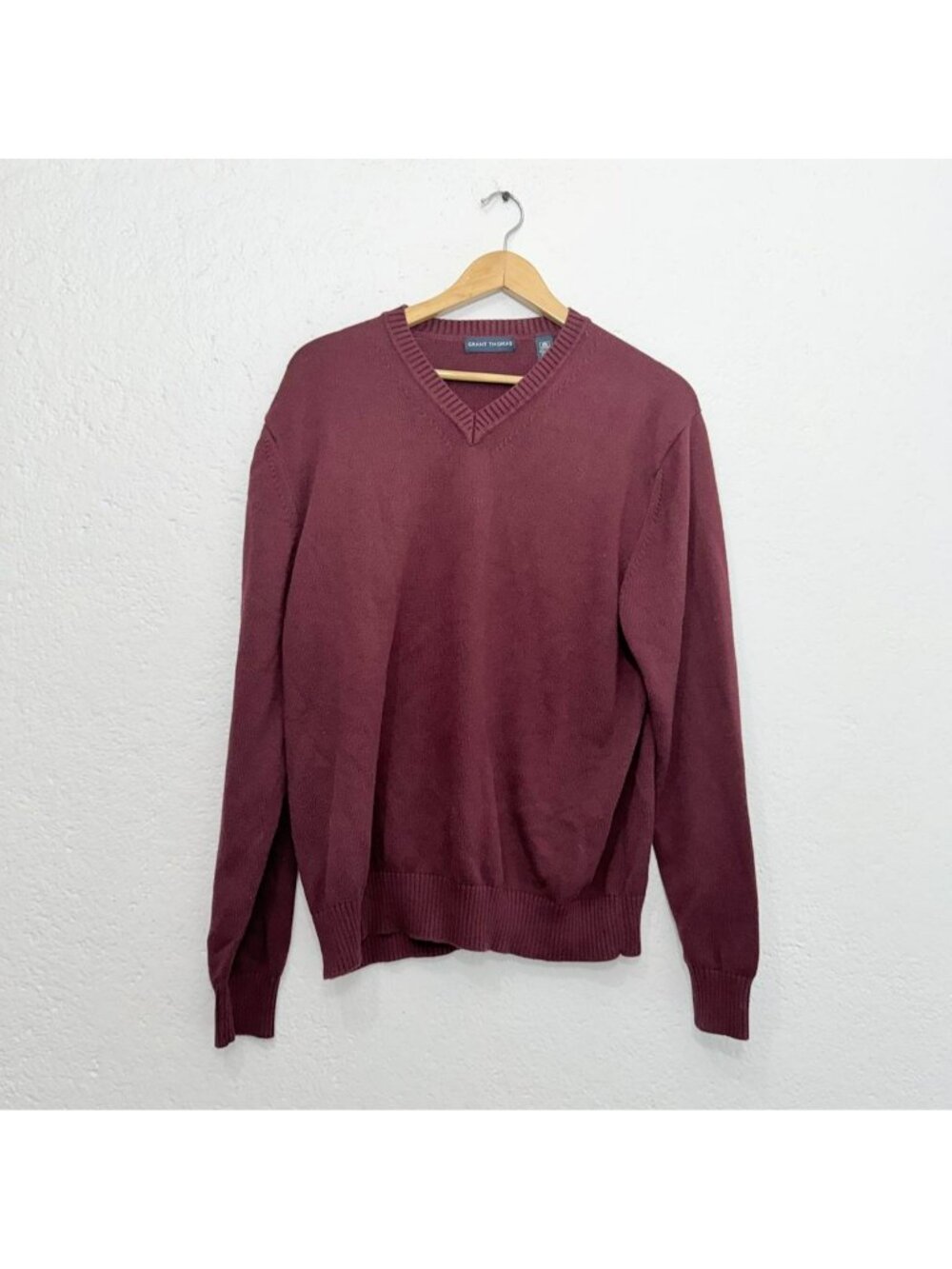 Grant Thomas burgundy pima cotton sweater in size L